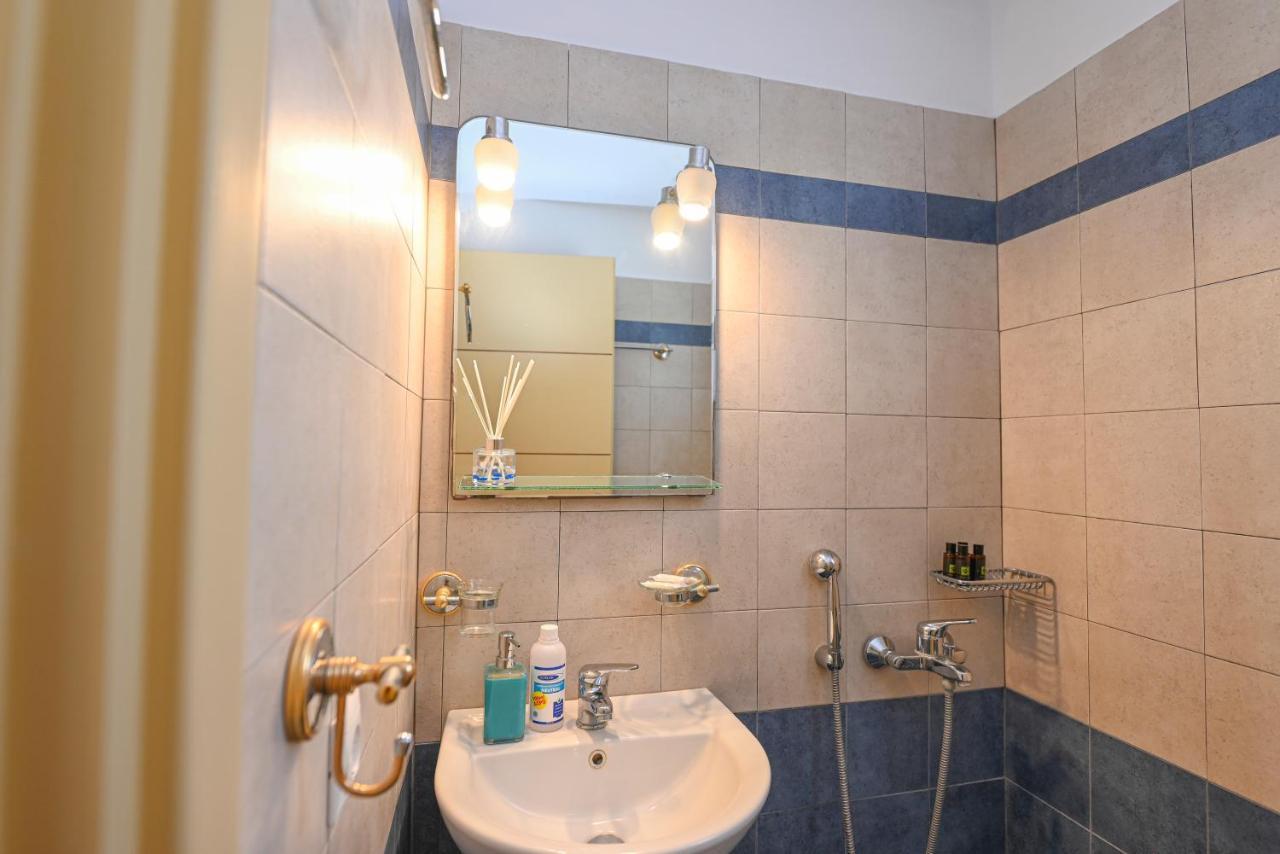 Aesthetic View Apartments Arnados Exterior foto